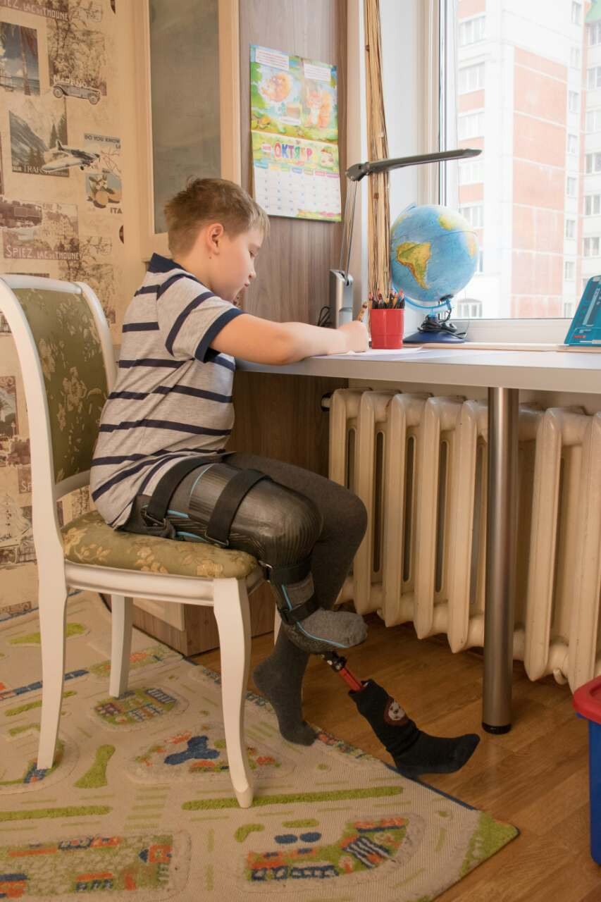 помогаем детям)